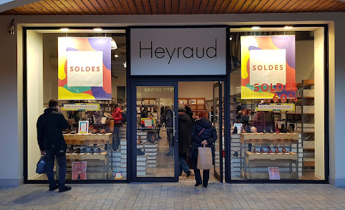 Magasin de chaussures Heyraud Nailloux