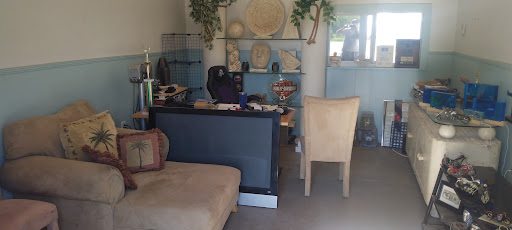 Auto Body Shop «M and D Auto Body», reviews and photos, 1943 Sherwood St, Clearwater, FL 33765, USA