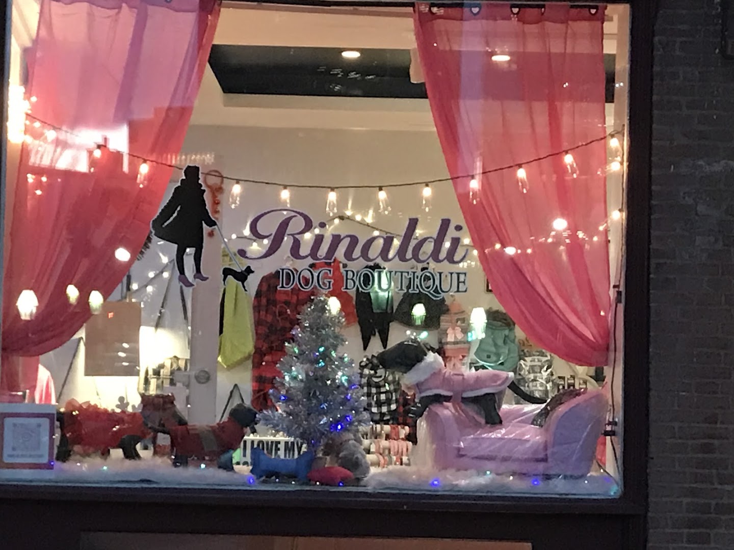 Rinaldi Dog Boutique