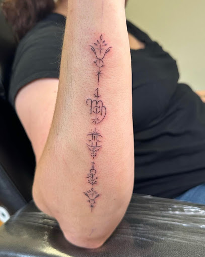 Explore promise tattoo ideas, creative tattoo ideas in Vienna, available at Vienna Tattoo Studio