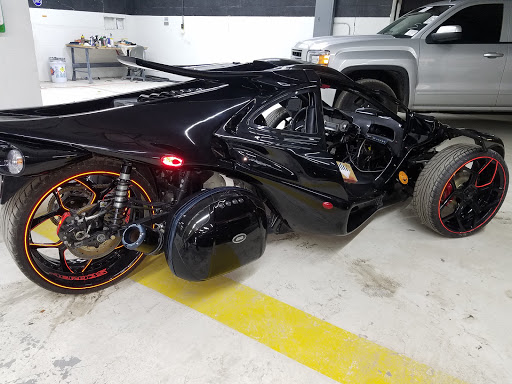 Auto Body Shop «Antillana Car Service Car Paint Shop», reviews and photos, 6363 E Colonial Dr g, Orlando, FL 32807, USA