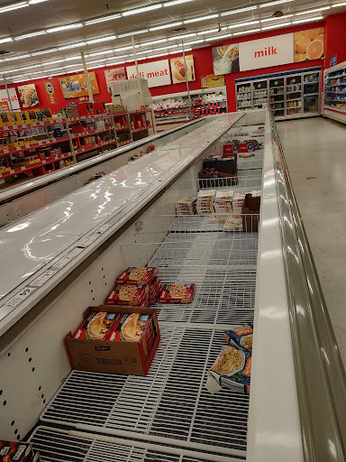 Grocery Store «Save-A-Lot», reviews and photos, 808 Madison Hwy, Valdosta, GA 31601, USA