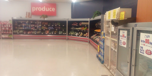 Grocery Store «Save-A-Lot», reviews and photos, 102 Lincoln Dr, Hodgenville, KY 42748, USA