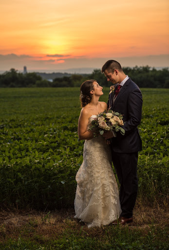 Bed & Breakfast «Seasons At Magnolia Manor», reviews and photos, 111 Springdale Ave, New Windsor, MD 21776, USA