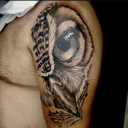 Find finger tattoo ideas for men for your next unique tattoo in San Diego at SD Tattoo