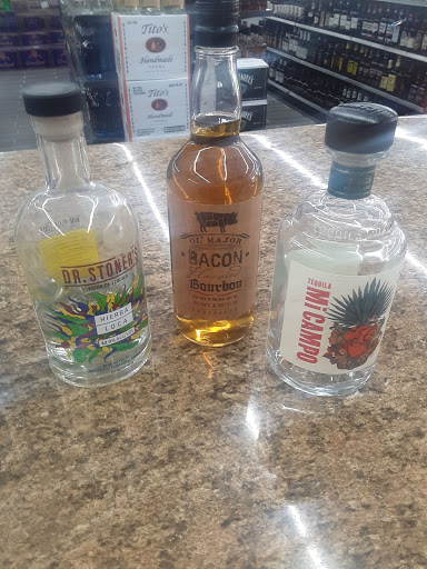 Liquor Store «West Side Liquor Store», reviews and photos, 445 W Commerce St, Lewisburg, TN 37091, USA