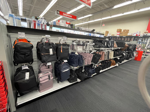 Office Supply Store «Staples», reviews and photos, 78680 CA-111, La Quinta, CA 92253, USA