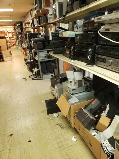 Thrift Store «H2O Help & Hope To Others», reviews and photos, 451 SE Maple St, Dallas, OR 97338, USA