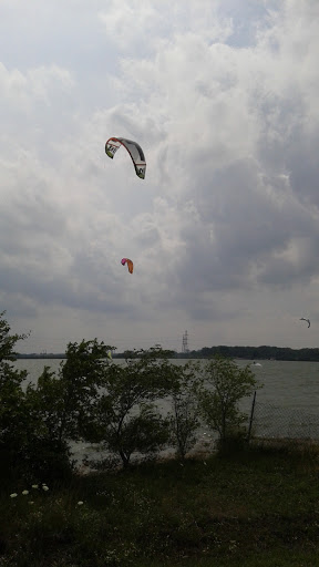 Live Music Venue «The Pavilion at Wolf Lake Memorial Park», reviews and photos, 2324 Calumet Ave, Hammond, IN 46320, USA