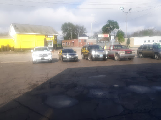 Auto Repair Shop «Perry Street Auto Service», reviews and photos, 440 N Paddock St, Pontiac, MI 48342, USA