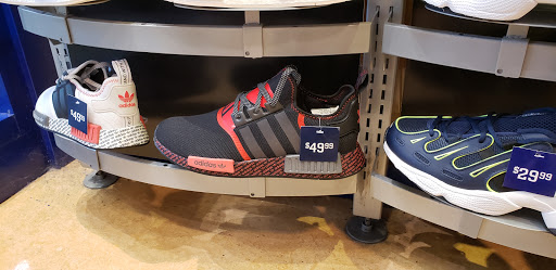 Shoe Store «Champs Sports», reviews and photos, 2200 Eastridge Loop, San Jose, CA 95122, USA