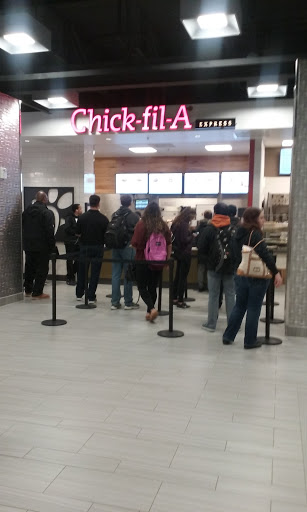 Fast Food Restaurant «Chick-fil-A», reviews and photos, 2200 N Squirrel Rd, Rochester, MI 48309, USA