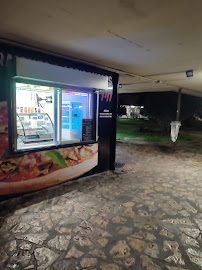 Photos du propriétaire du Pizzas à emporter PIZZA SQUADRA, snacking de 11h à 14h, distributeur de pizzas sur place 24/24 à Marseille - n°6