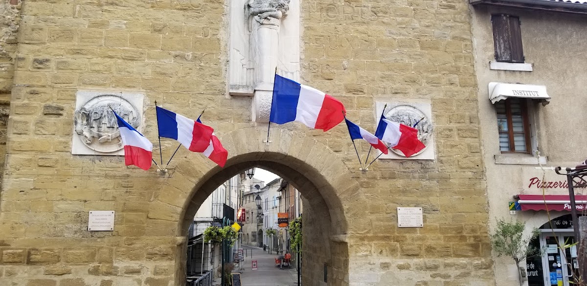 Café Du Commerce à Chabeuil