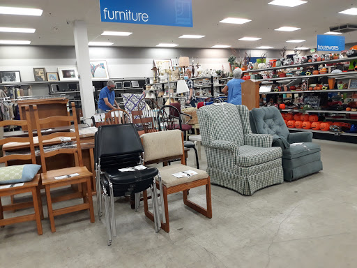 Thrift Store «Goodwill Englewood», reviews and photos, 4160 S Broadway, Englewood, CO 80113, USA