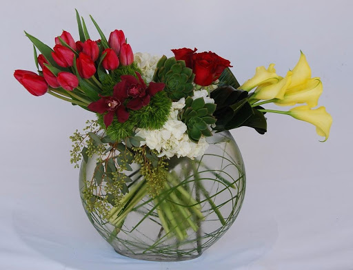 Crescenta Valley Flowers image
