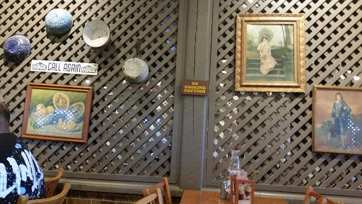 American Restaurant «Cracker Barrel Old Country Store», reviews and photos, 5035 Hinkleville Rd, Paducah, KY 42001, USA