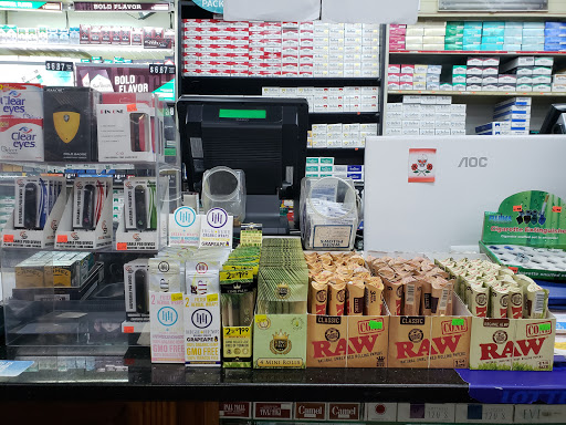 Tobacco Shop «Tobacco Oasis», reviews and photos, 259 Irving Park Rd, Roselle, IL 60172, USA