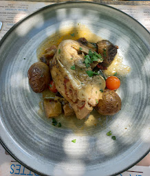 Photo n°18 de Restaurant @ Grottes du Pech Merle à Cabrerets ()