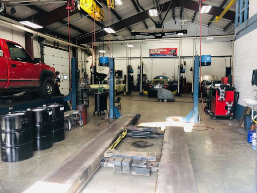 Auto Repair Shop «Adams Automotive Inc», reviews and photos, 11517 US-12, Richmond, IL 60071, USA