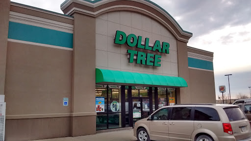 Dollar Store «Dollar Tree», reviews and photos, 220 S Locust St, Dubuque, IA 52003, USA