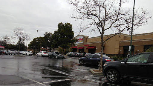 Grocery Store «Smart & Final Extra!», reviews and photos, 5775 Johnson Dr, Pleasanton, CA 94588, USA