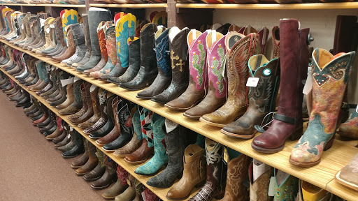 Western Apparel Store «The Fort - Nebraska City», reviews and photos, 903 Central Ave, Nebraska City, NE 68410, USA