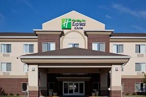 Holiday Inn Express & Suites Brookings, an IHG Hotel image
