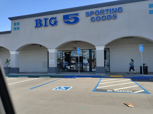 Big 5 Sporting Goods, 15254 Rosecrans Ave, La Mirada, CA 90638, USA, 