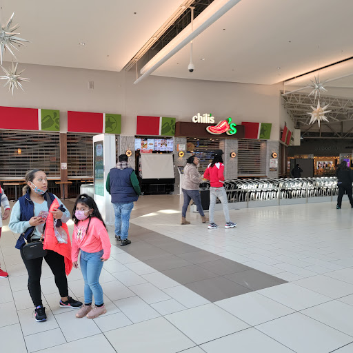 Shopping Mall «The Mills at Jersey Gardens», reviews and photos, 651 Kapkowski Rd, Elizabeth, NJ 07201, USA