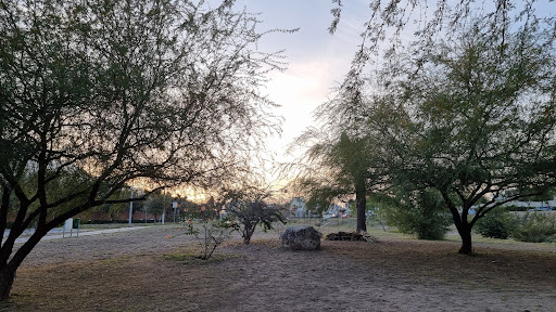 Parque Paseo De Cumbres