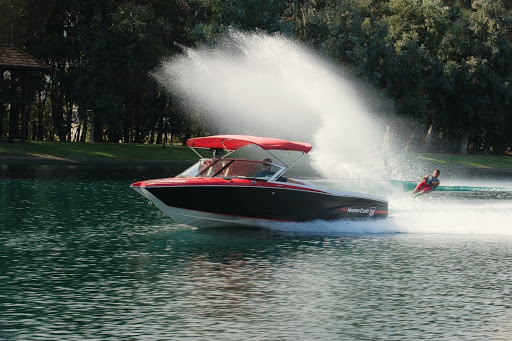 Boat Dealer «Norcal MasterCraft Discovery Bay Mall - Showroom / ProShop», reviews and photos, 1520 Discovery Bay Blvd #200, Discovery Bay, CA 94505, USA