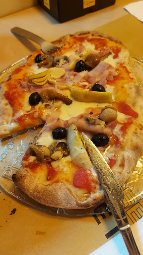 Love It Pizza Tradate in Tradate, Provincia di Varese