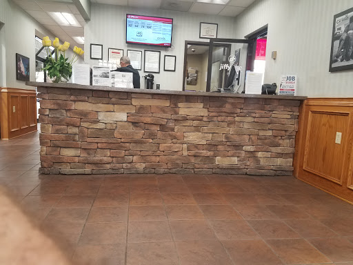 Oil Change Service «Jiffy Lube», reviews and photos, 1091 Ulster Ave, Kingston, NY 12401, USA