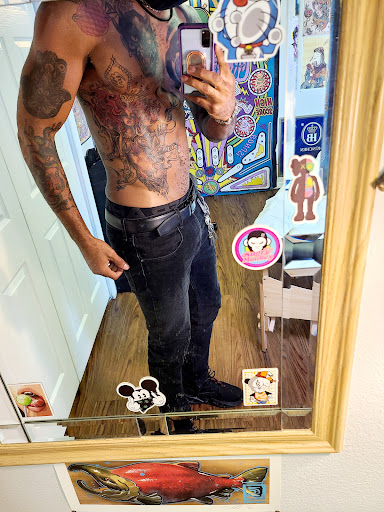 Tattoo Shop «Heyoka Tattoo», reviews and photos, 2837 S Fremont Ave, Springfield, MO 65804, USA