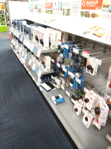 Electronics Store «Best Buy», reviews and photos, 3209 Vestal Pkwy E, Vestal, NY 13850, USA