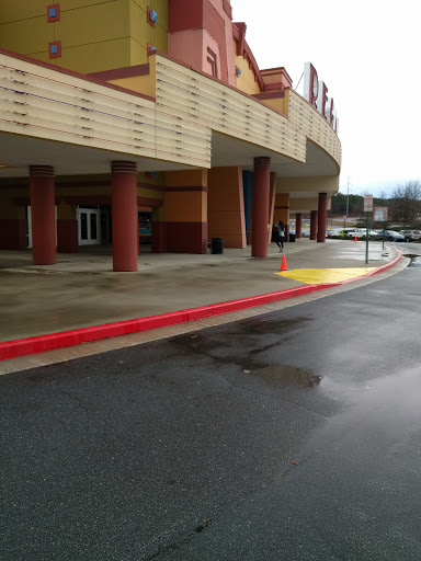 Movie Theater «Regal Cinemas Town Center 16 & RPX», reviews and photos, 2795 Town Center Dr, Kennesaw, GA 30144, USA