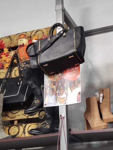 Used Clothing Store «Uptown Cheapskate», reviews and photos, 11255 Huebner Rd #205, San Antonio, TX 78230, USA