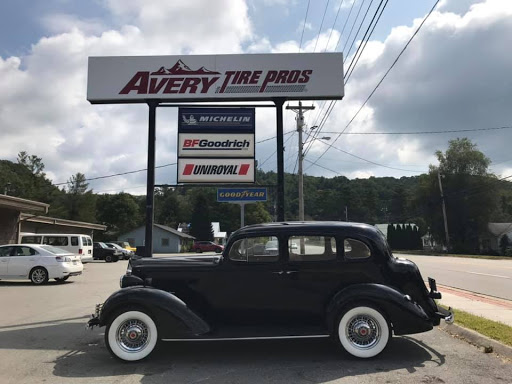 Tire Shop «Avery Tire Pros», reviews and photos, 405 Linville St, Newland, NC 28657, USA