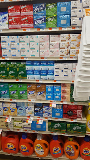 Grocery Store «Bravo Supermarkets», reviews and photos, 32-11 Beach Channel Dr, Far Rockaway, NY 11691, USA