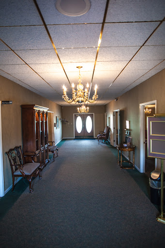 Funeral Home «Maple Hill Funeral Home & Cemetery», reviews and photos, 3300 Shawnee Dr, Kansas City, KS 66106, USA