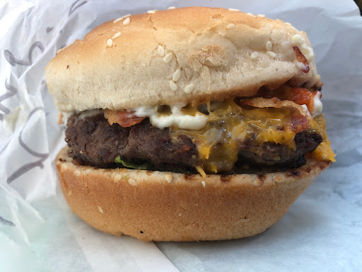 Hamburger Restaurant «Red Rabbit Drive-In», reviews and photos, 60 Benvenue Rd, Duncannon, PA 17020, USA