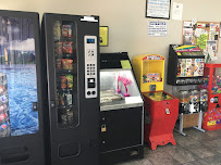 Lamar Coin Laundry and Wash Dry Fold Drop Off Service - Photo 7 - Car repair in Lakewood, CO, Denver