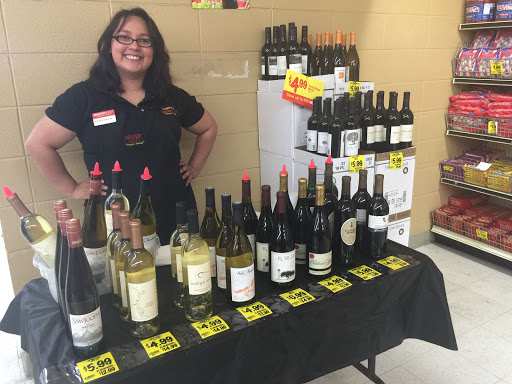 Grocery Store «Grocery Outlet Bargain Market», reviews and photos, 52115 SW Chinook Plaza, Scappoose, OR 97056, USA