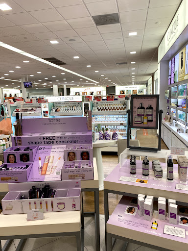 Hair Salon «Ulta Beauty», reviews and photos, 574 N Euclid St, Anaheim, CA 92801, USA