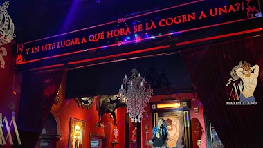 Maximiliano Bar Gay