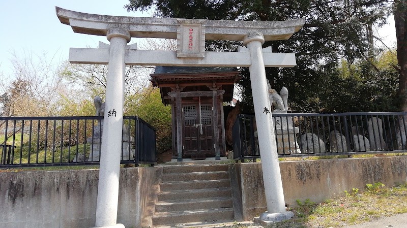 山岸稲荷神社