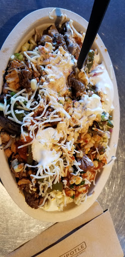 Mexican Restaurant «Chipotle Mexican Grill», reviews and photos, 3009 Agua Fria Fwy #1, Phoenix, AZ 85027, USA