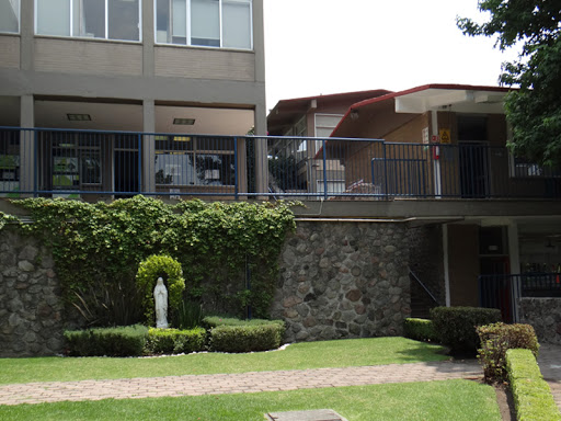 Del Bosque International School