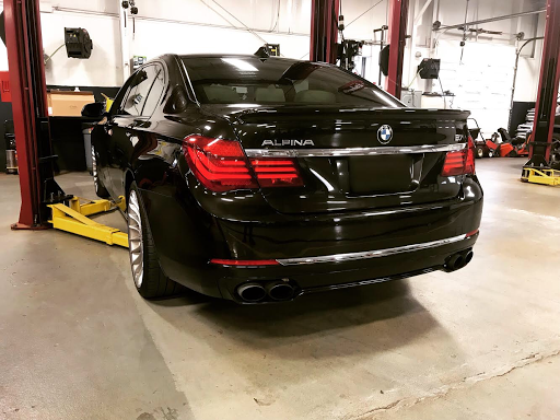 Used Car Dealer «Autobahn USA», reviews and photos, 88 Turnpike Rd, Westborough, MA 01581, USA